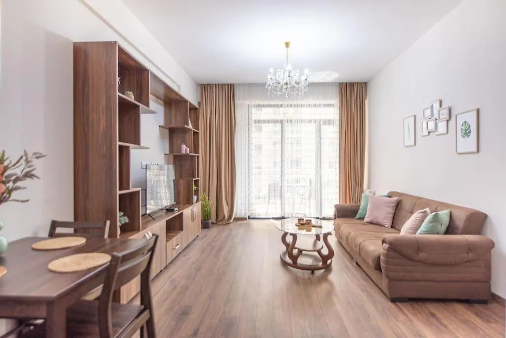 Gg Home - Cozy, Spacious 1 Bedroom Apartment In Saburtalo Tbilisi