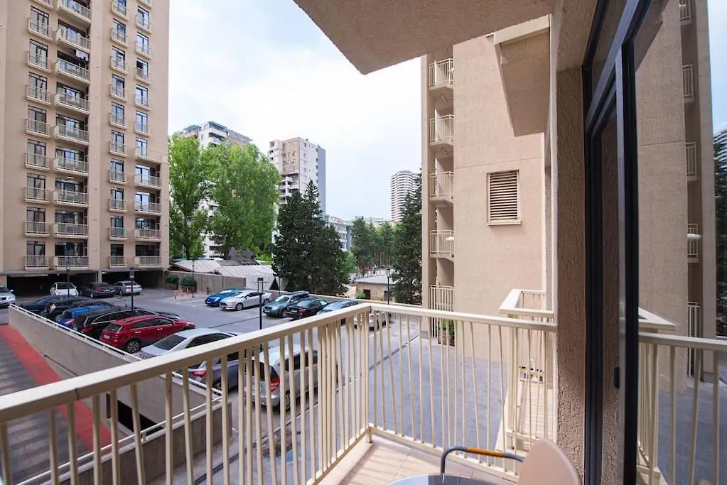Gg Home - Cozy, Spacious 1 Bedroom Apartment In Saburtalo Tbilisi Georgia
