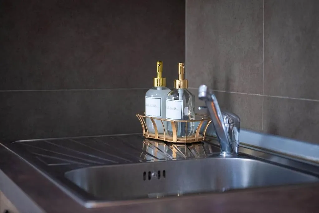 Gg Home - Cozy, Spacious 1 Bedroom Apartment In Saburtalo Tbilisi 0*,